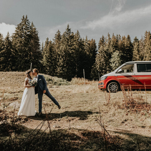 photo de couple de marié à chamrousse près de grenoble