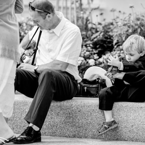 photos d'invités en noir et blanc