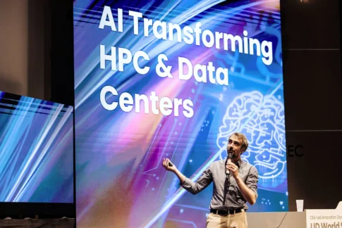 photo de conférence. pendant un évènement scientifique du CEA à Grenoble