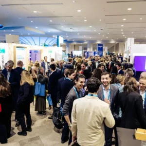 pendant un &eacute;v&egrave;nement &agrave; paris la d&eacute;fense